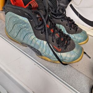 Nike Foamposite Black and Teal Shoes